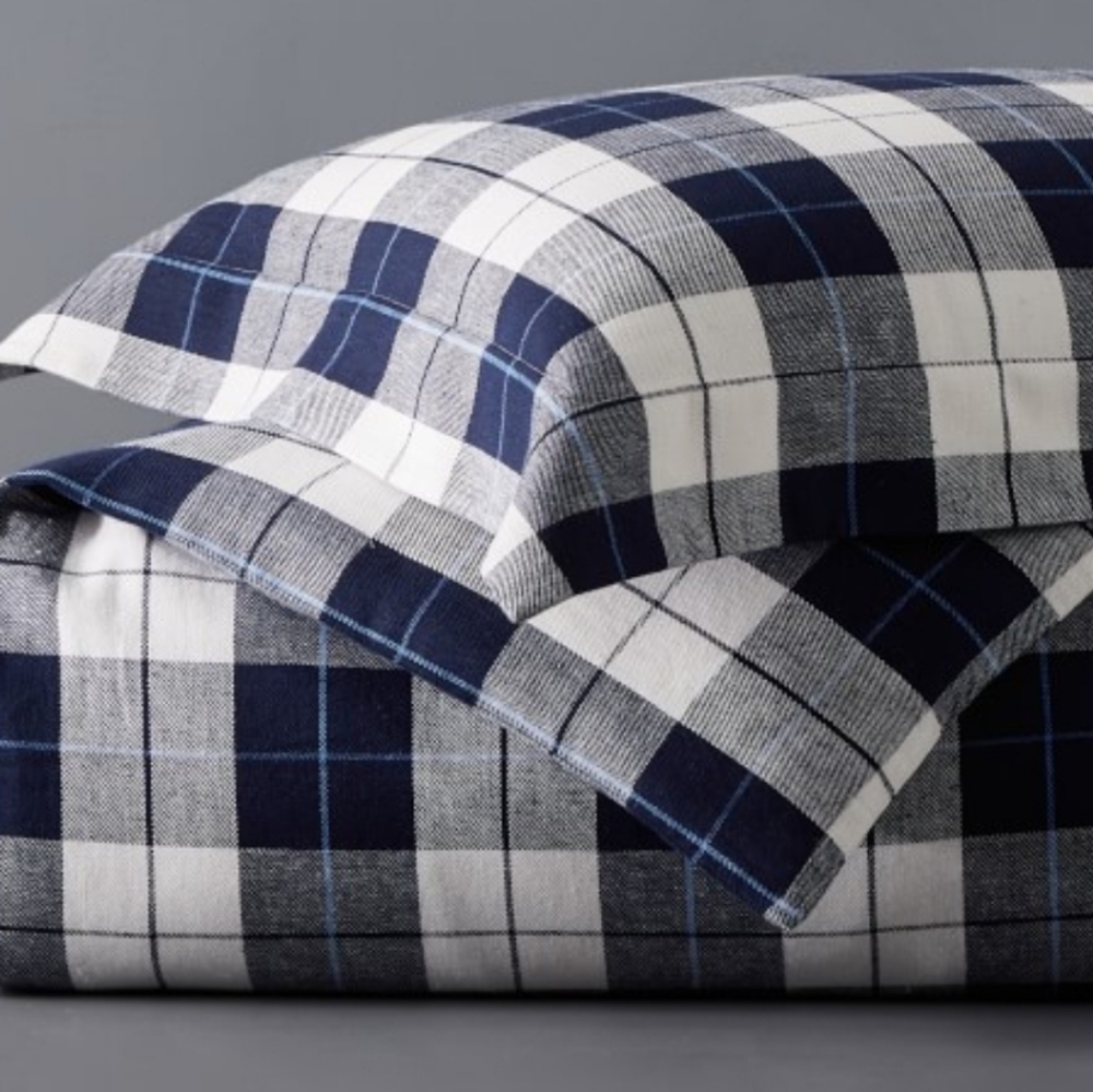 Williams Sonoma Halden Woven Tartan King Duvet Cover & 2 Euro Shams